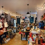 The interior of Bragazzi's.