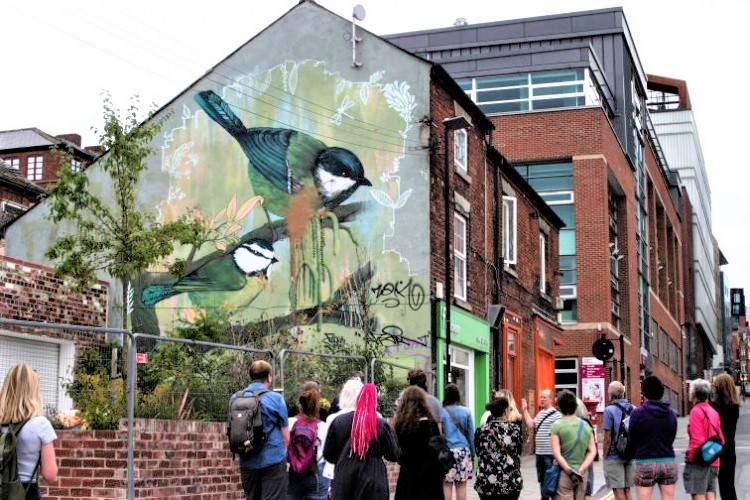 City street art deals