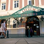 Couple at the entrance to Sheffield's Lyceum Theatre in Tudor Square 