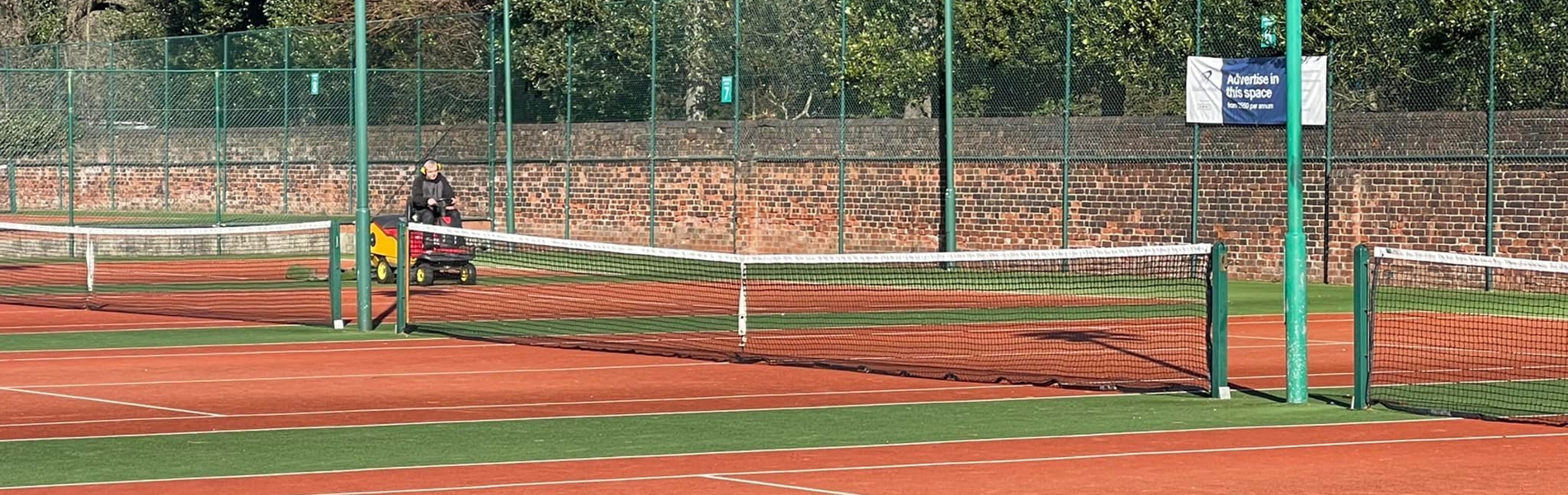 Outdoor tennis courts at the Hallamshire Tennis And Squash Club.