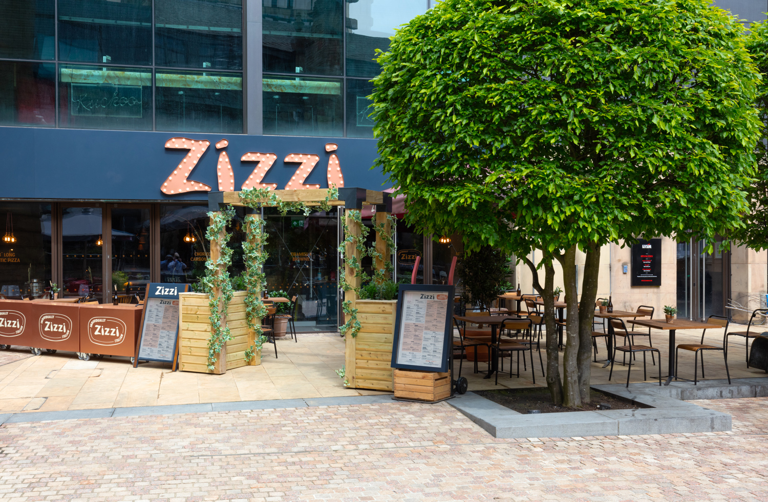The entrance to Zizzi in Leopold Square.