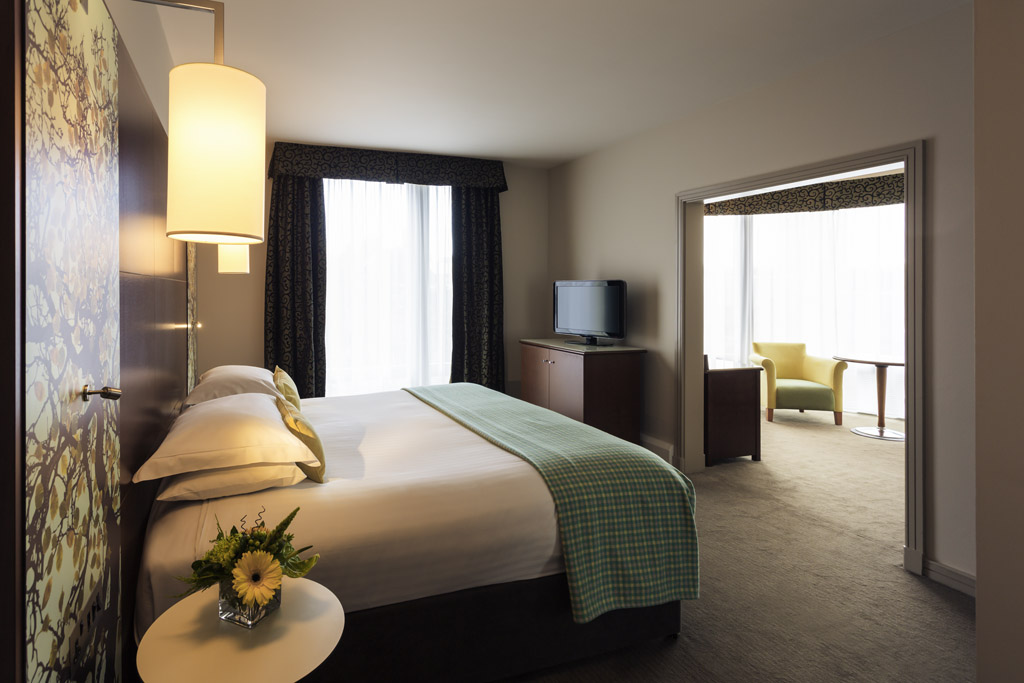 Spacious double bedroom at the Mercure St Paul's hotel