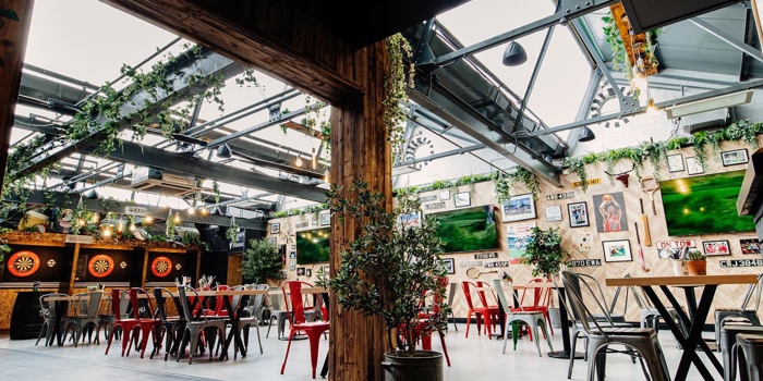 Interior of Peaks Sports Bar & Snooker Club.