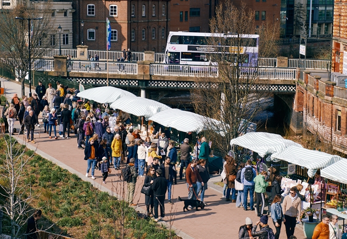 Pollen Market filled with people.