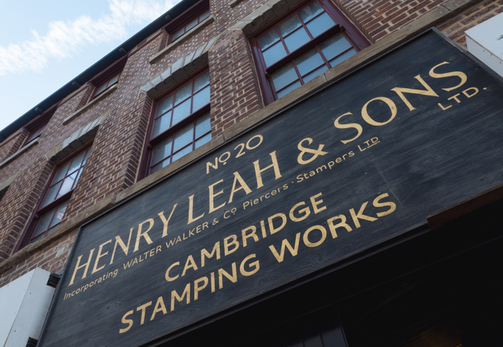 The sign above the entrance to Leah's Yard.