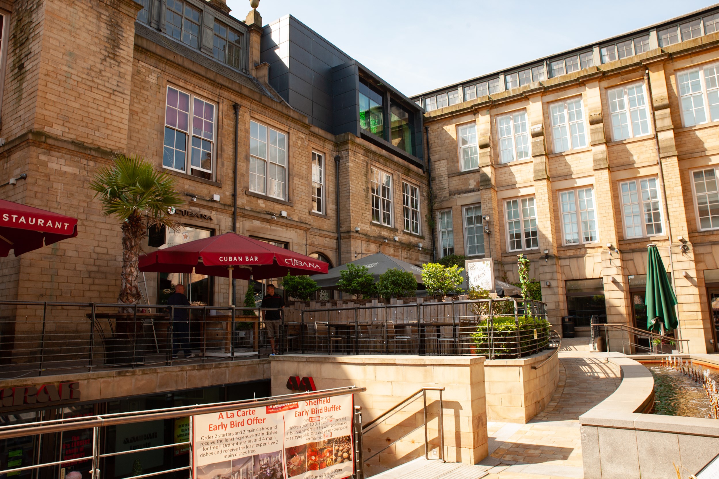Cubana Tapas Bar as seen from Leopold Square.