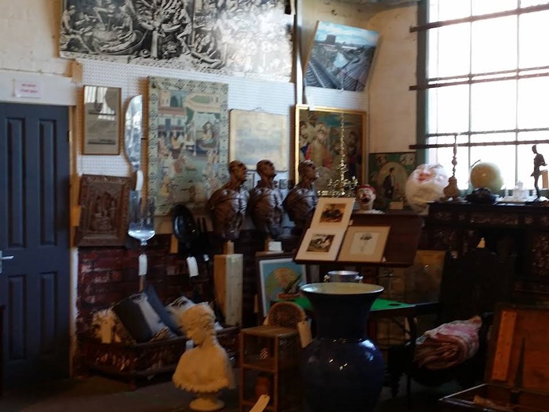 Inside The Kelham Flea.