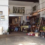 Inside The Kelham Flea.