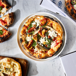 Pizza at Dō Deli.