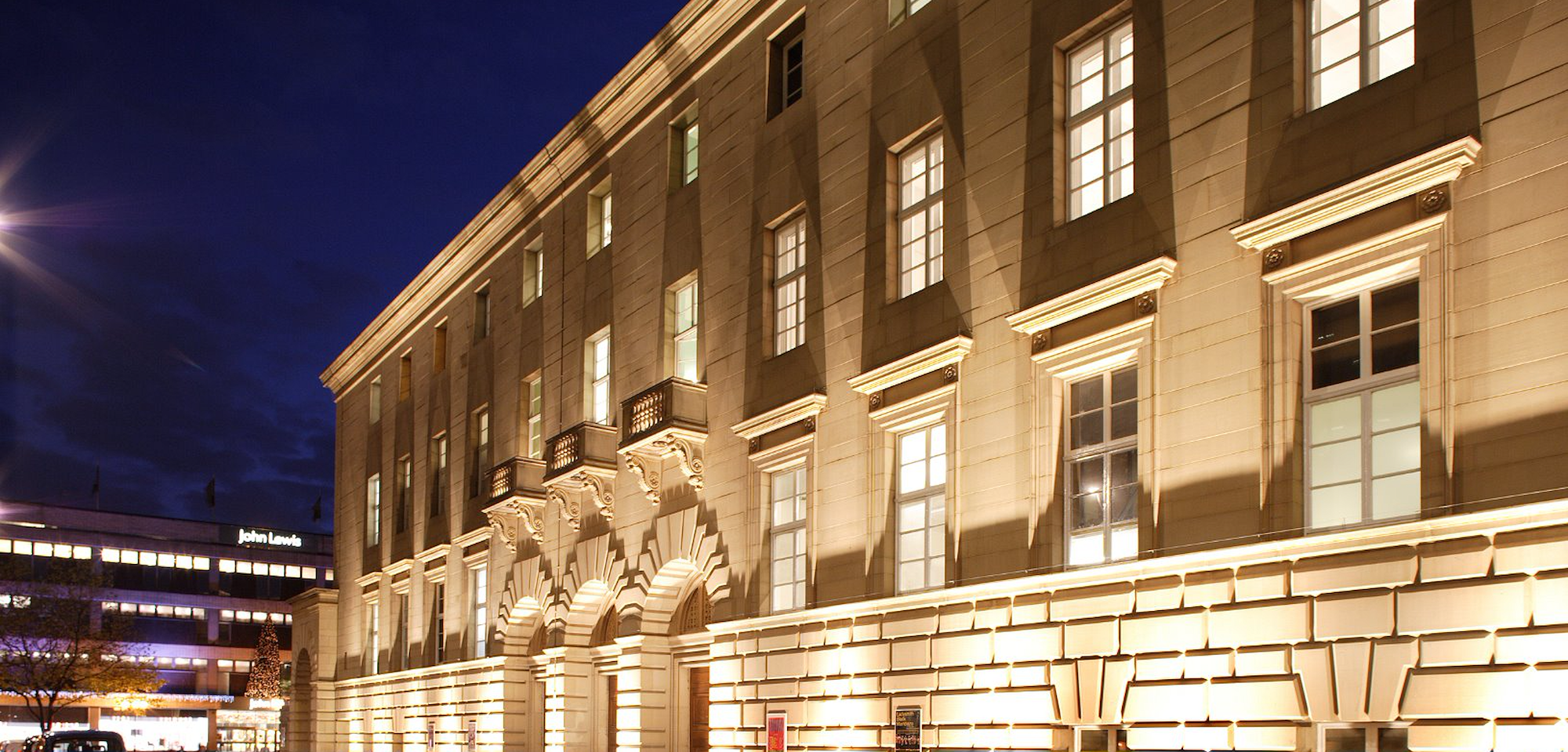 Sheffield City Hall external shot