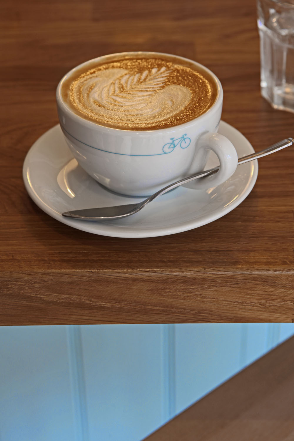 A coffee at Amici & Bici.