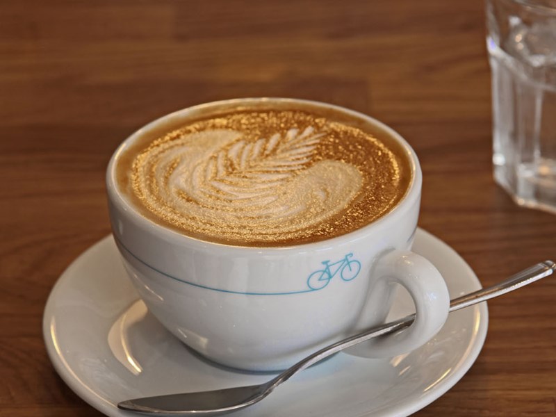 A coffee at Amici & Bici.