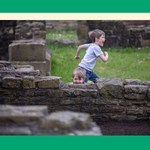 Children playing and having fun in the grounds of Sheffield Manor Lodge.