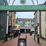 The entrance to Orchard Square.